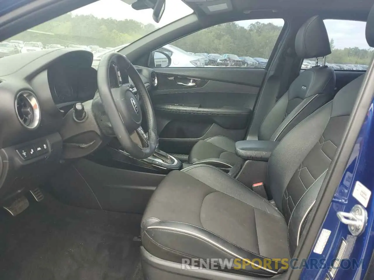 7 Photograph of a damaged car 3KPF34AD3ME355817 KIA FORTE 2021