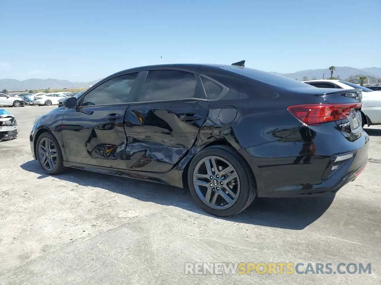 2 Photograph of a damaged car 3KPF34AD3ME359186 KIA FORTE 2021