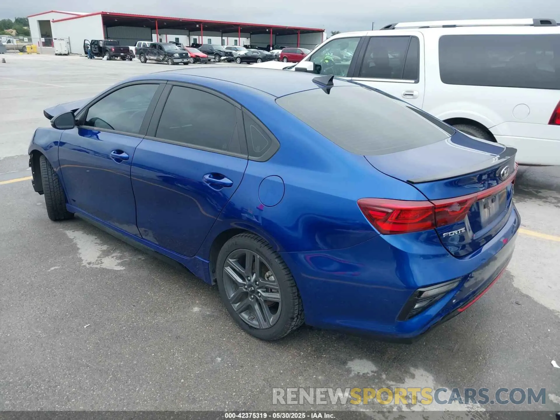 3 Photograph of a damaged car 3KPF34AD3ME403218 KIA FORTE 2021