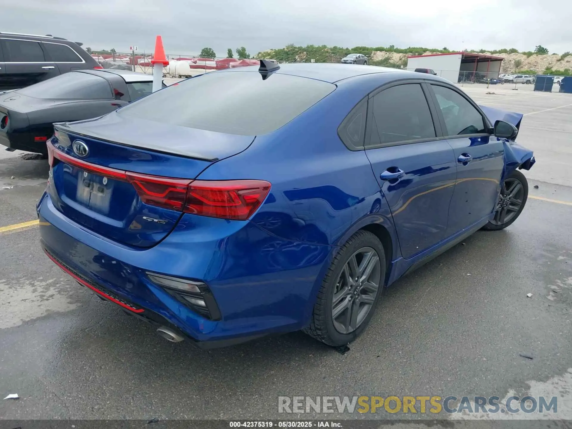 4 Photograph of a damaged car 3KPF34AD3ME403218 KIA FORTE 2021