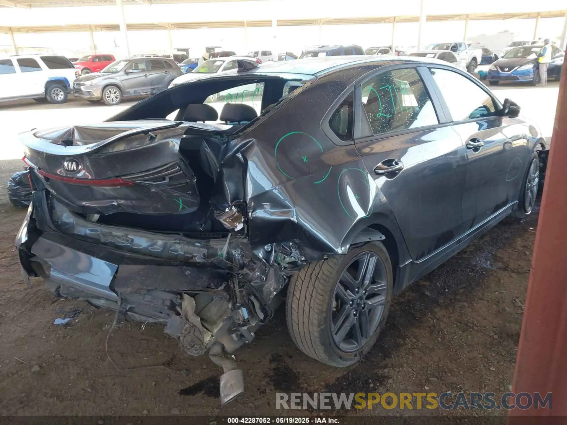 4 Photograph of a damaged car 3KPF34AD4ME294736 KIA FORTE 2021