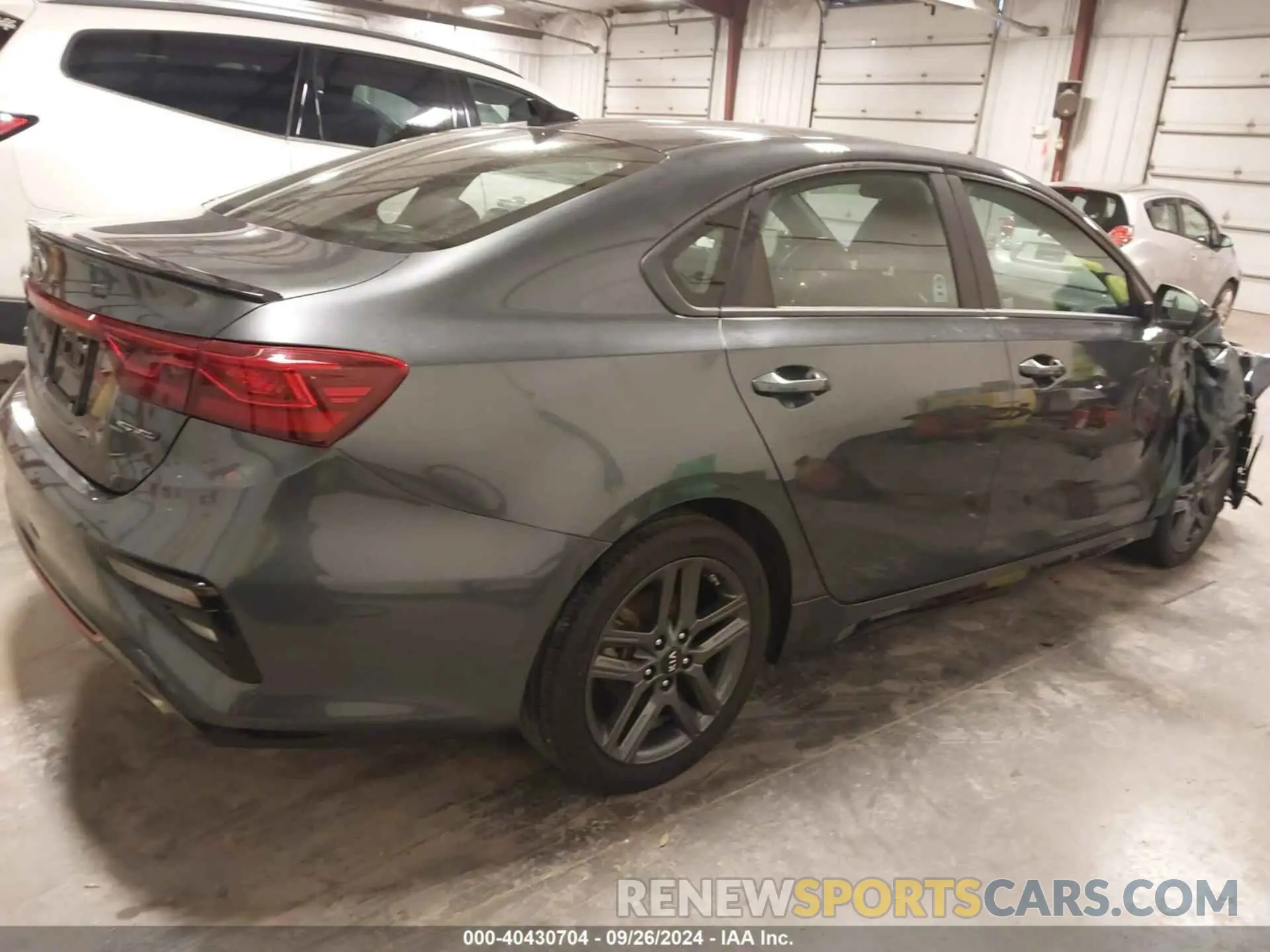 4 Photograph of a damaged car 3KPF34AD4ME315956 KIA FORTE 2021