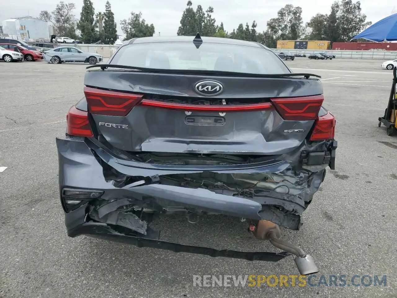 6 Photograph of a damaged car 3KPF34AD5ME269294 KIA FORTE 2021