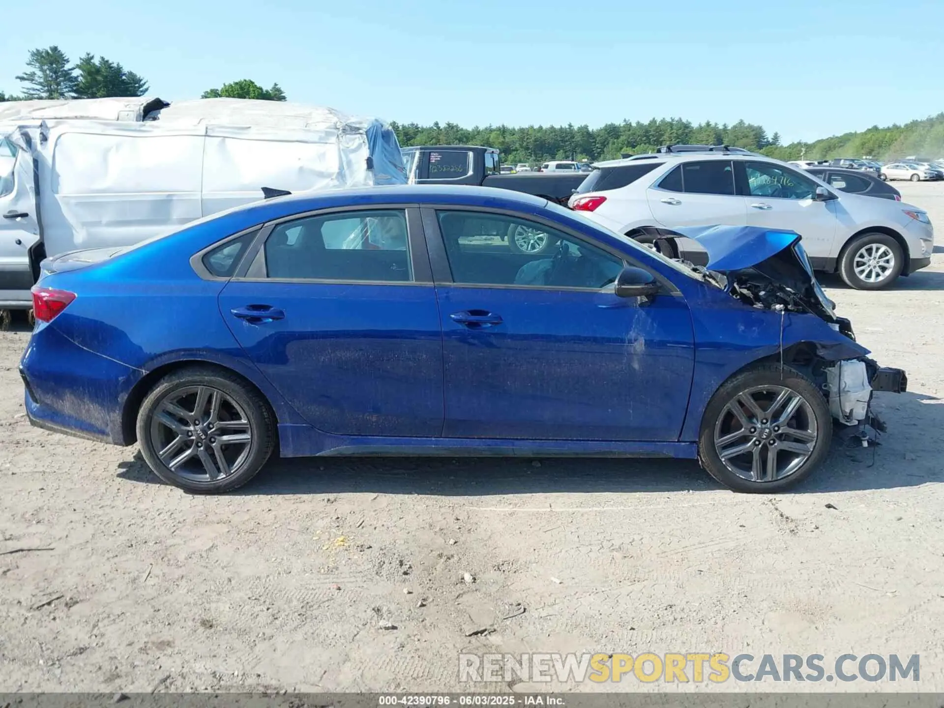 13 Photograph of a damaged car 3KPF34AD5ME279968 KIA FORTE 2021