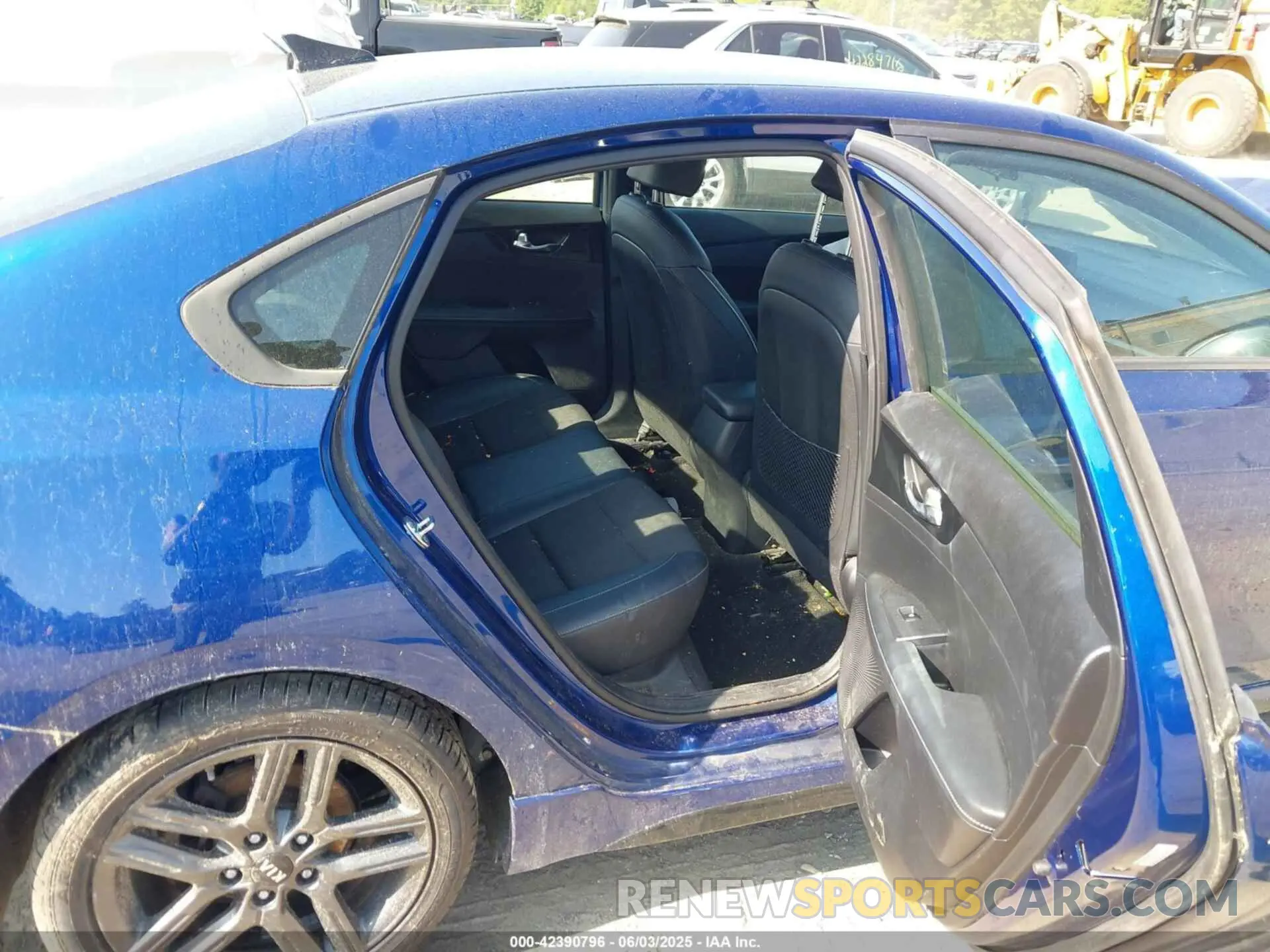 8 Photograph of a damaged car 3KPF34AD5ME279968 KIA FORTE 2021