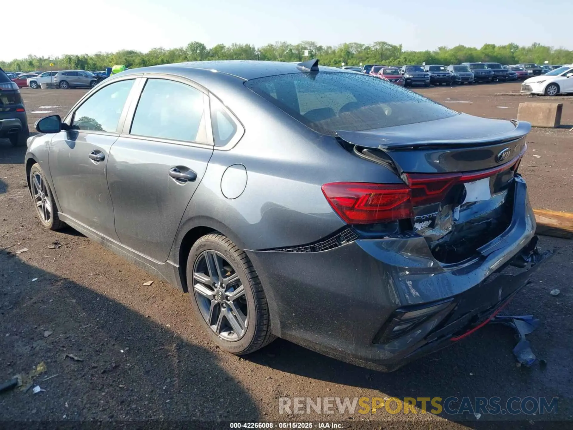 3 Photograph of a damaged car 3KPF34AD5ME282322 KIA FORTE 2021