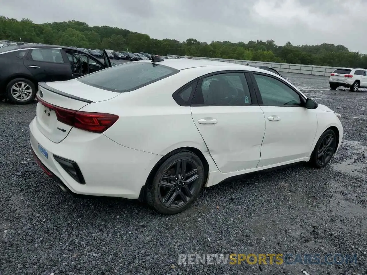 3 Photograph of a damaged car 3KPF34AD5ME358900 KIA FORTE 2021