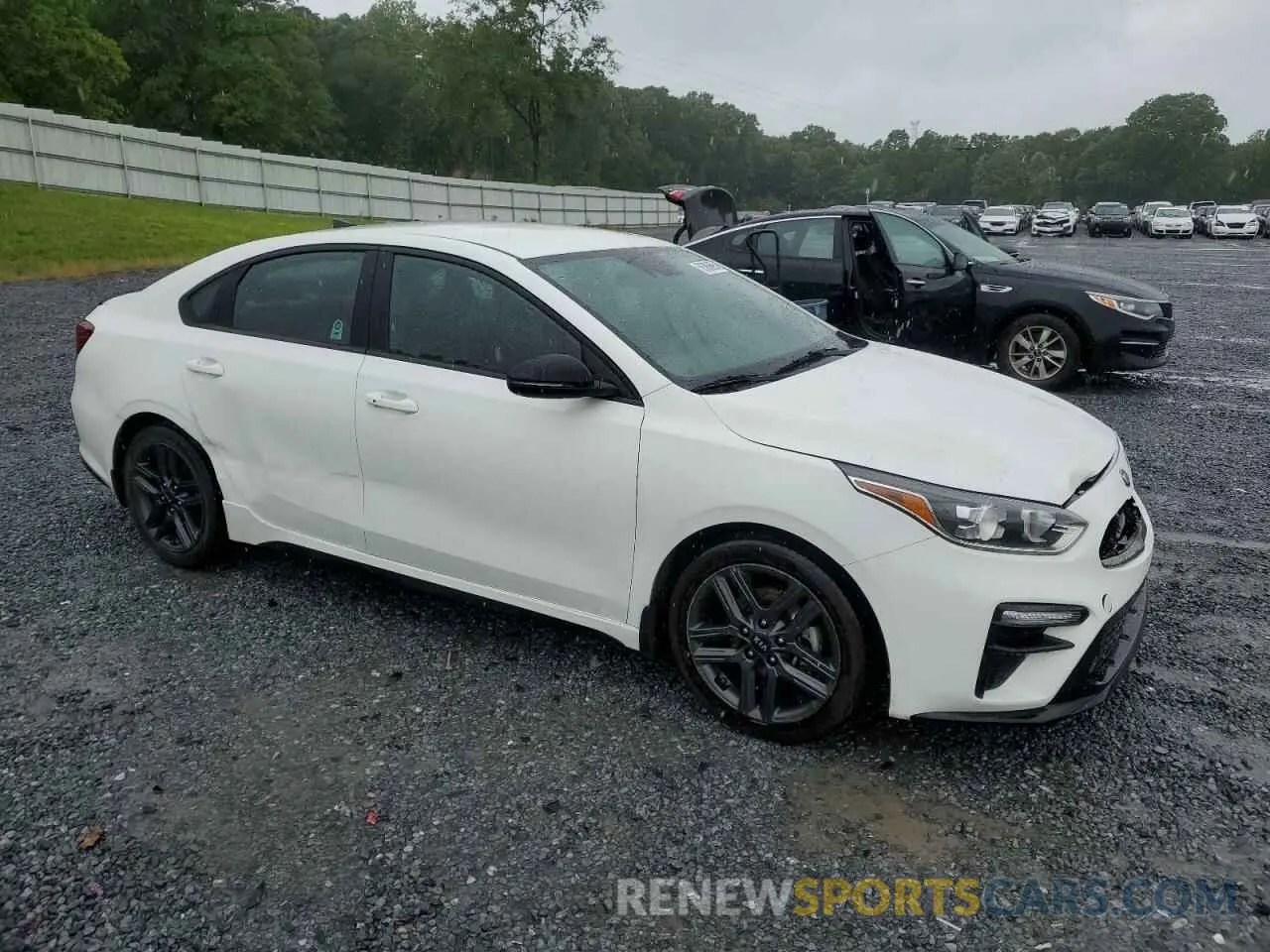 4 Photograph of a damaged car 3KPF34AD5ME358900 KIA FORTE 2021