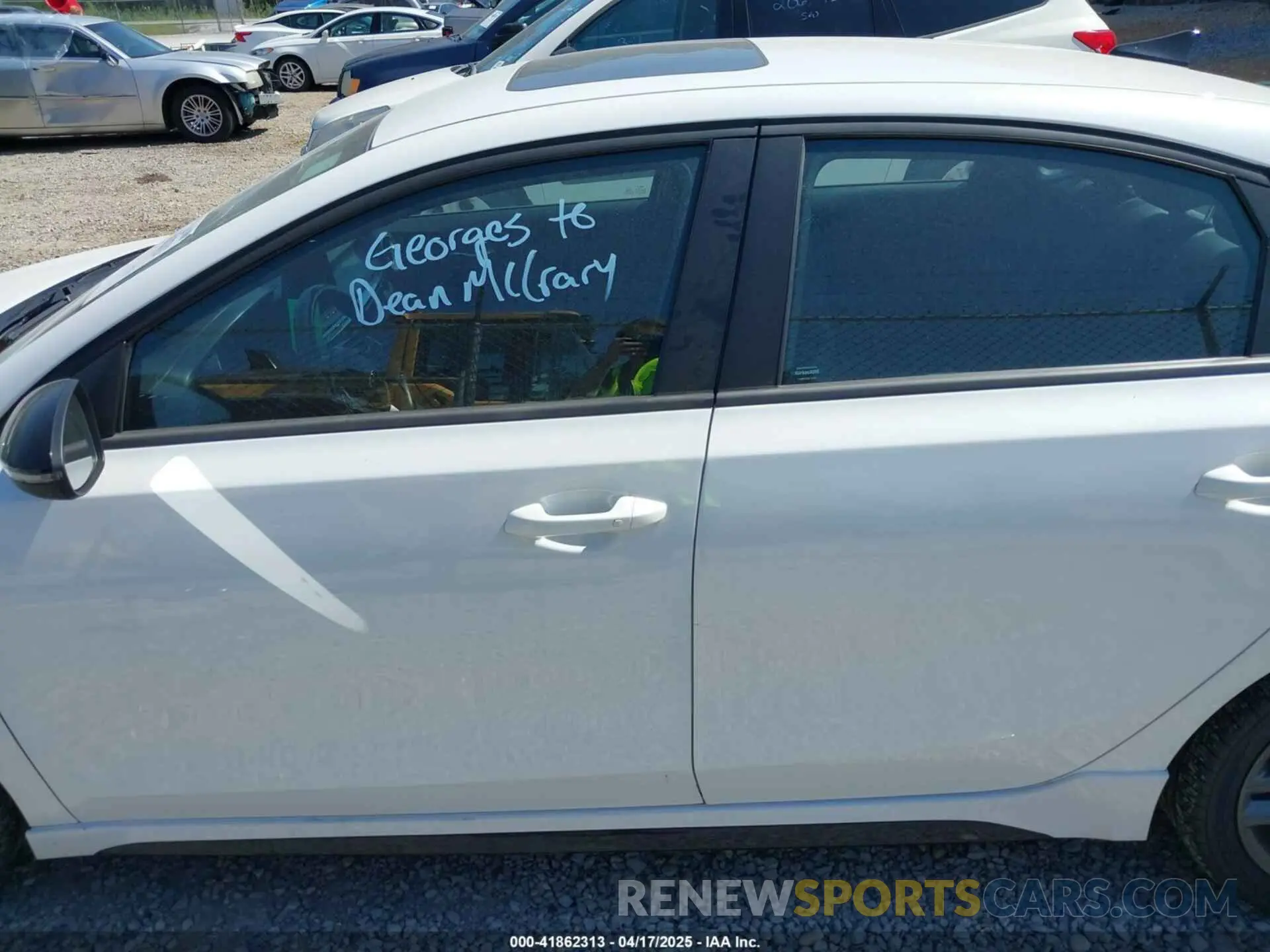 14 Photograph of a damaged car 3KPF34AD5ME416567 KIA FORTE 2021
