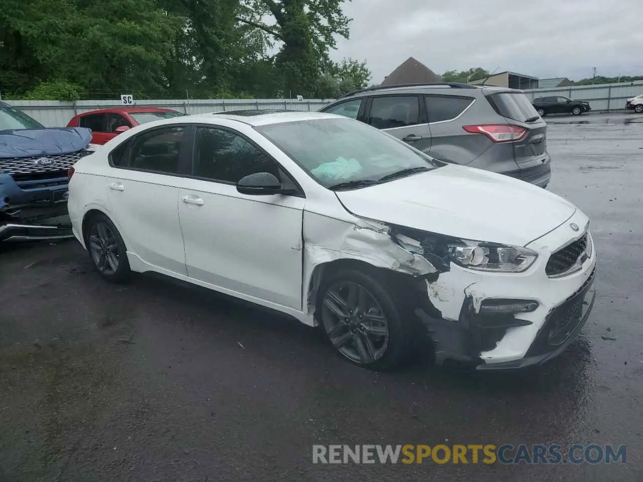 4 Photograph of a damaged car 3KPF34AD6ME281440 KIA FORTE 2021