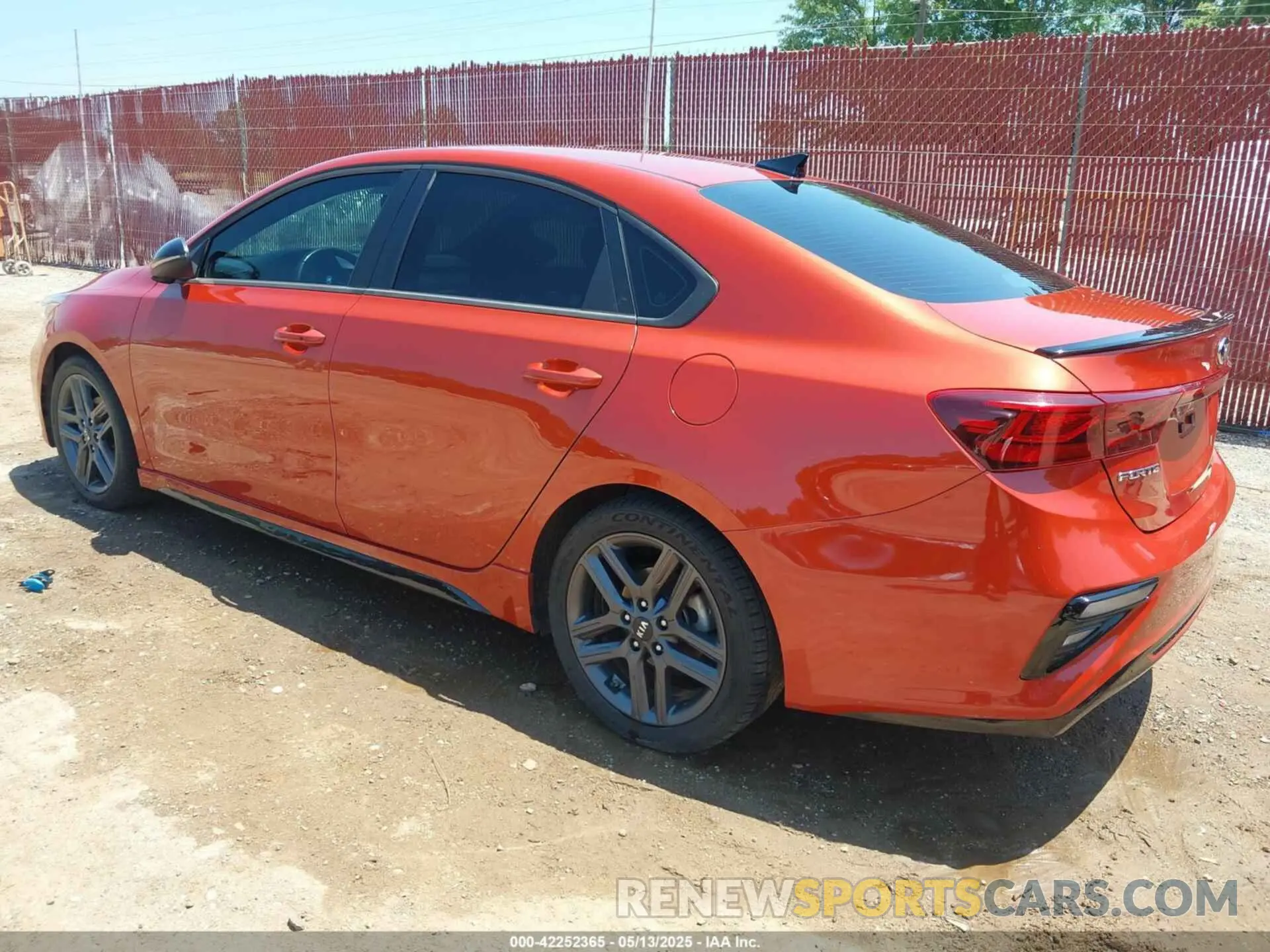 3 Photograph of a damaged car 3KPF34AD6ME375530 KIA FORTE 2021