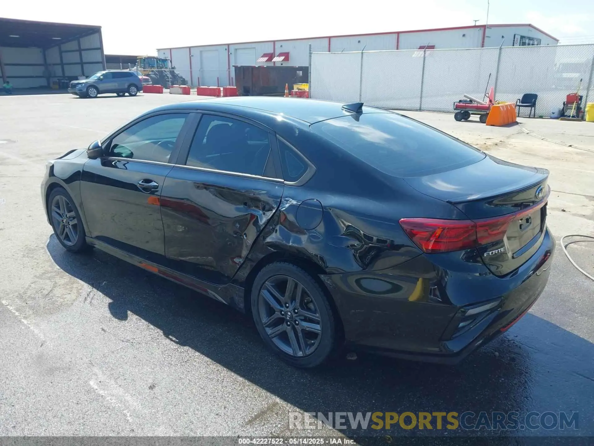 3 Photograph of a damaged car 3KPF34AD7ME281768 KIA FORTE 2021