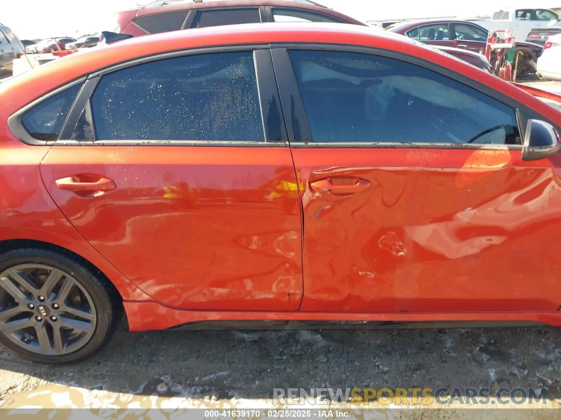 13 Photograph of a damaged car 3KPF34AD7ME405490 KIA FORTE 2021