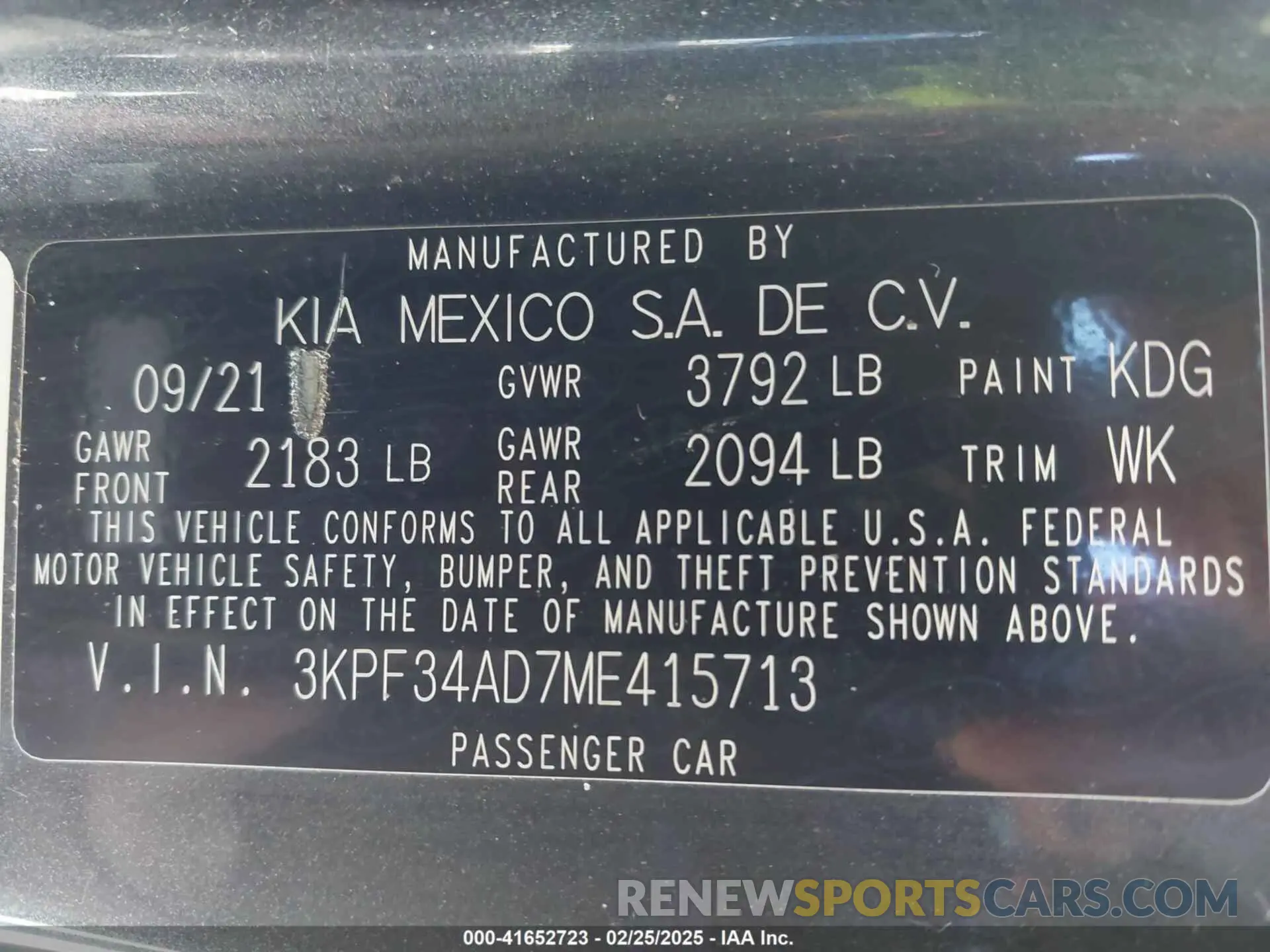 9 Photograph of a damaged car 3KPF34AD7ME415713 KIA FORTE 2021