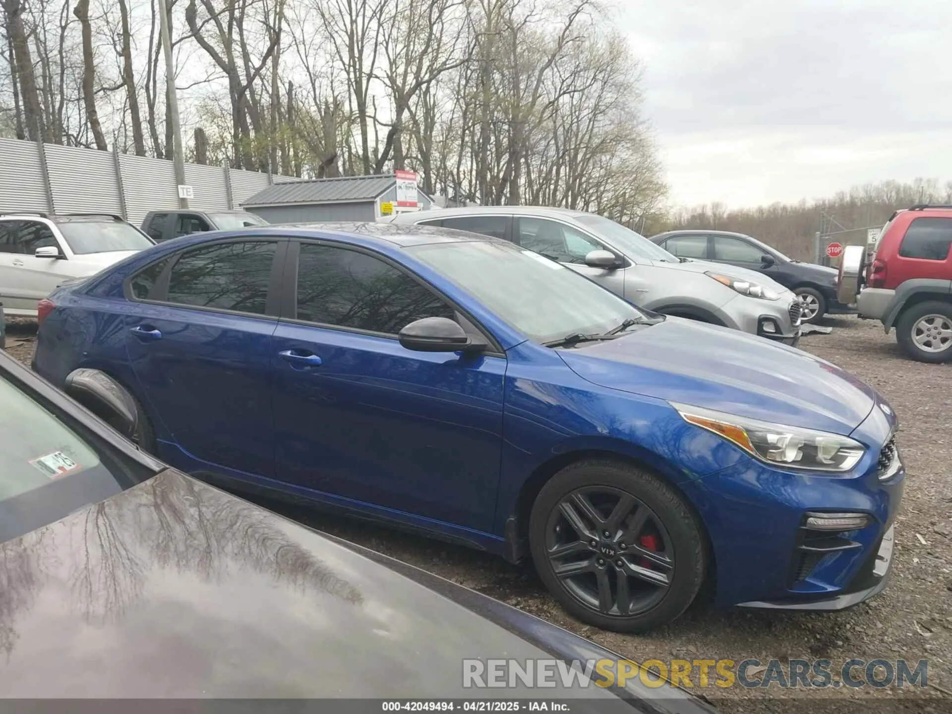 14 Photograph of a damaged car 3KPF34AD7ME423925 KIA FORTE 2021