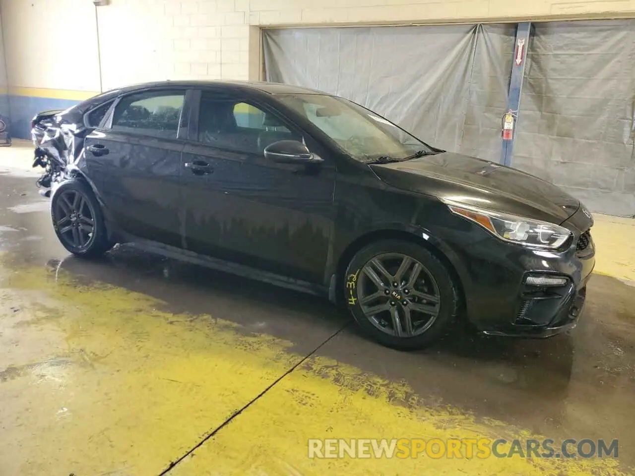 4 Photograph of a damaged car 3KPF34AD8ME268897 KIA FORTE 2021