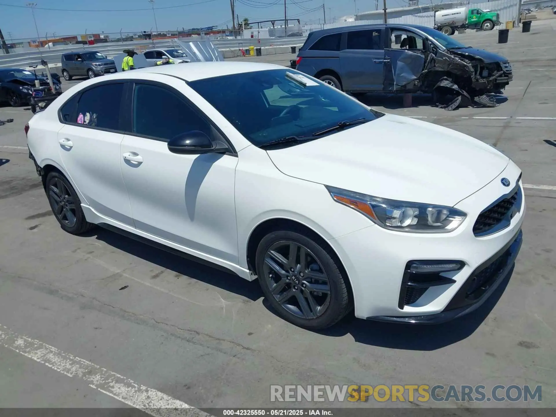 1 Photograph of a damaged car 3KPF34AD8ME284470 KIA FORTE 2021