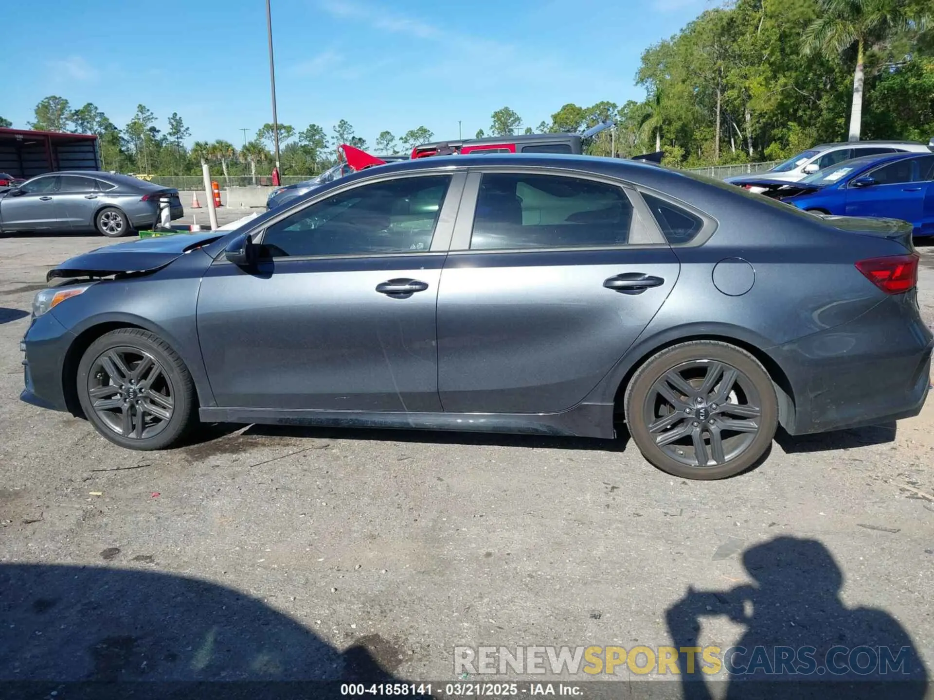 15 Photograph of a damaged car 3KPF34AD8ME285067 KIA FORTE 2021
