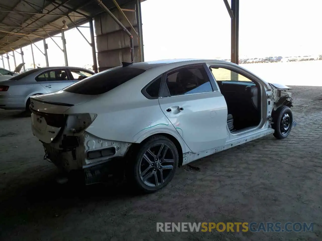 3 Photograph of a damaged car 3KPF34AD8ME299311 KIA FORTE 2021