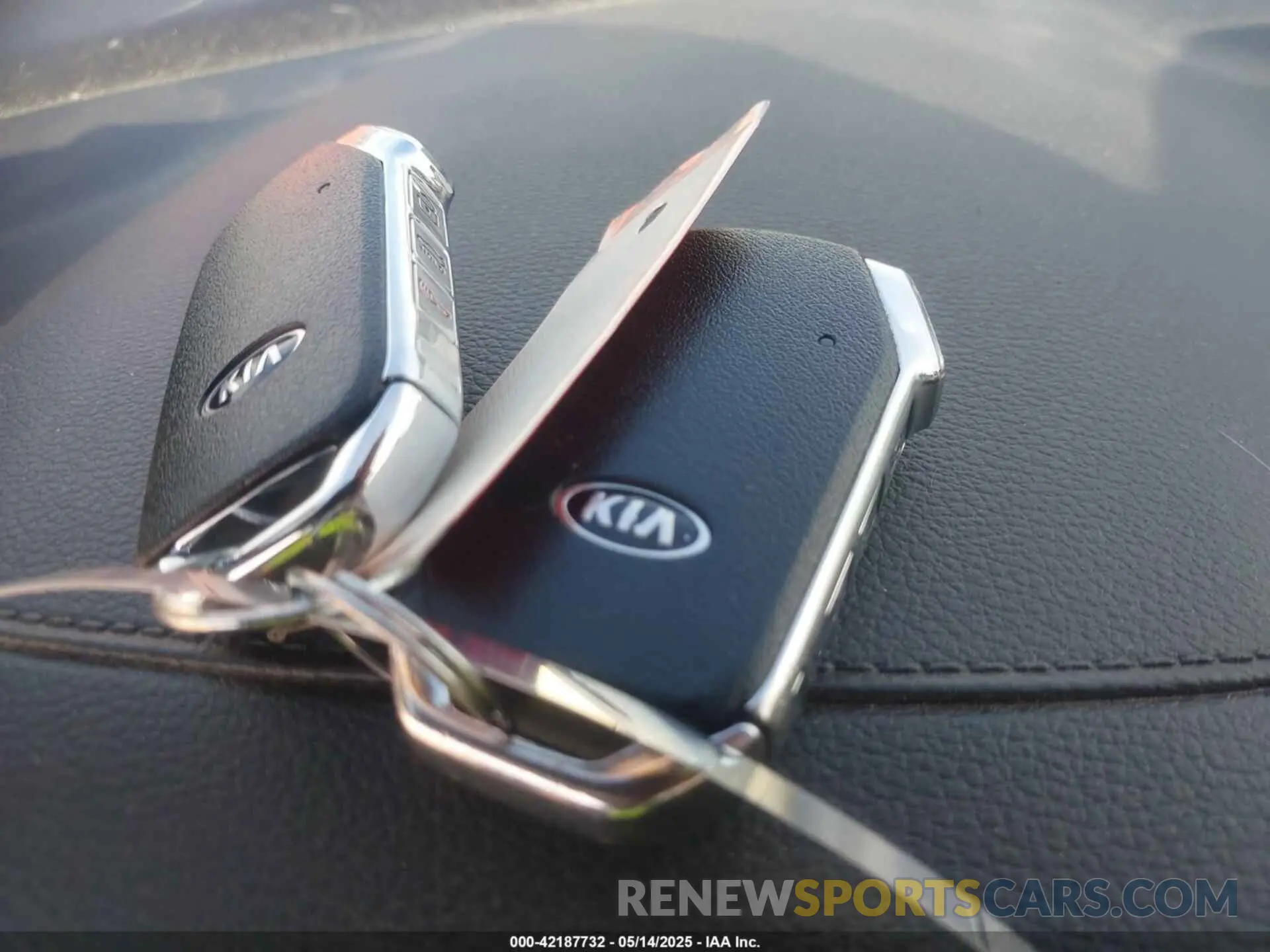 11 Photograph of a damaged car 3KPF34AD8ME309688 KIA FORTE 2021