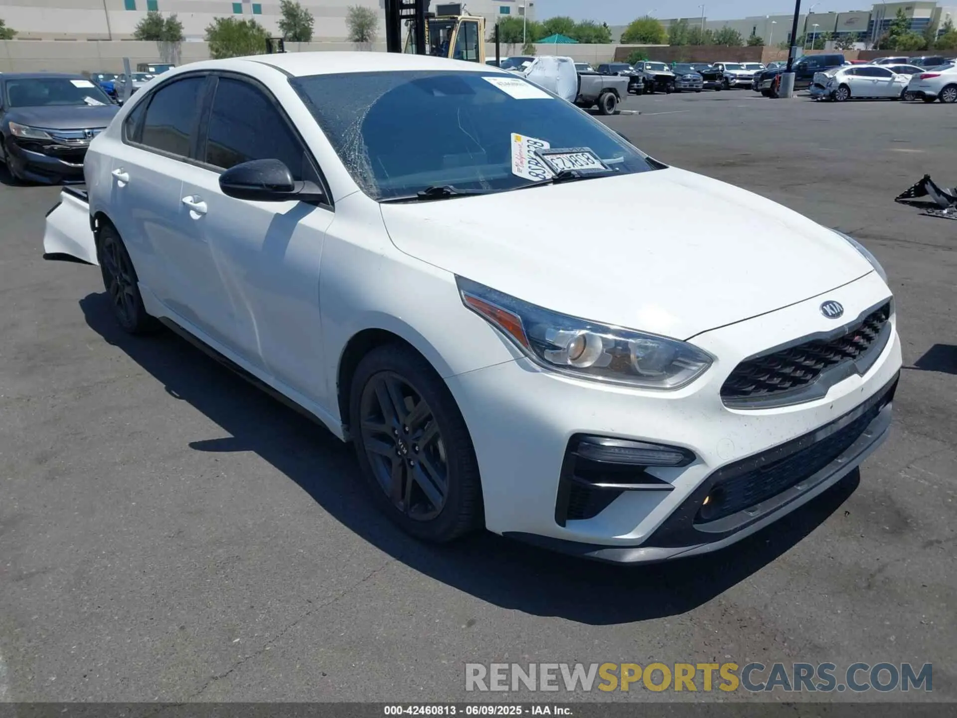 1 Photograph of a damaged car 3KPF34AD9ME264373 KIA FORTE 2021