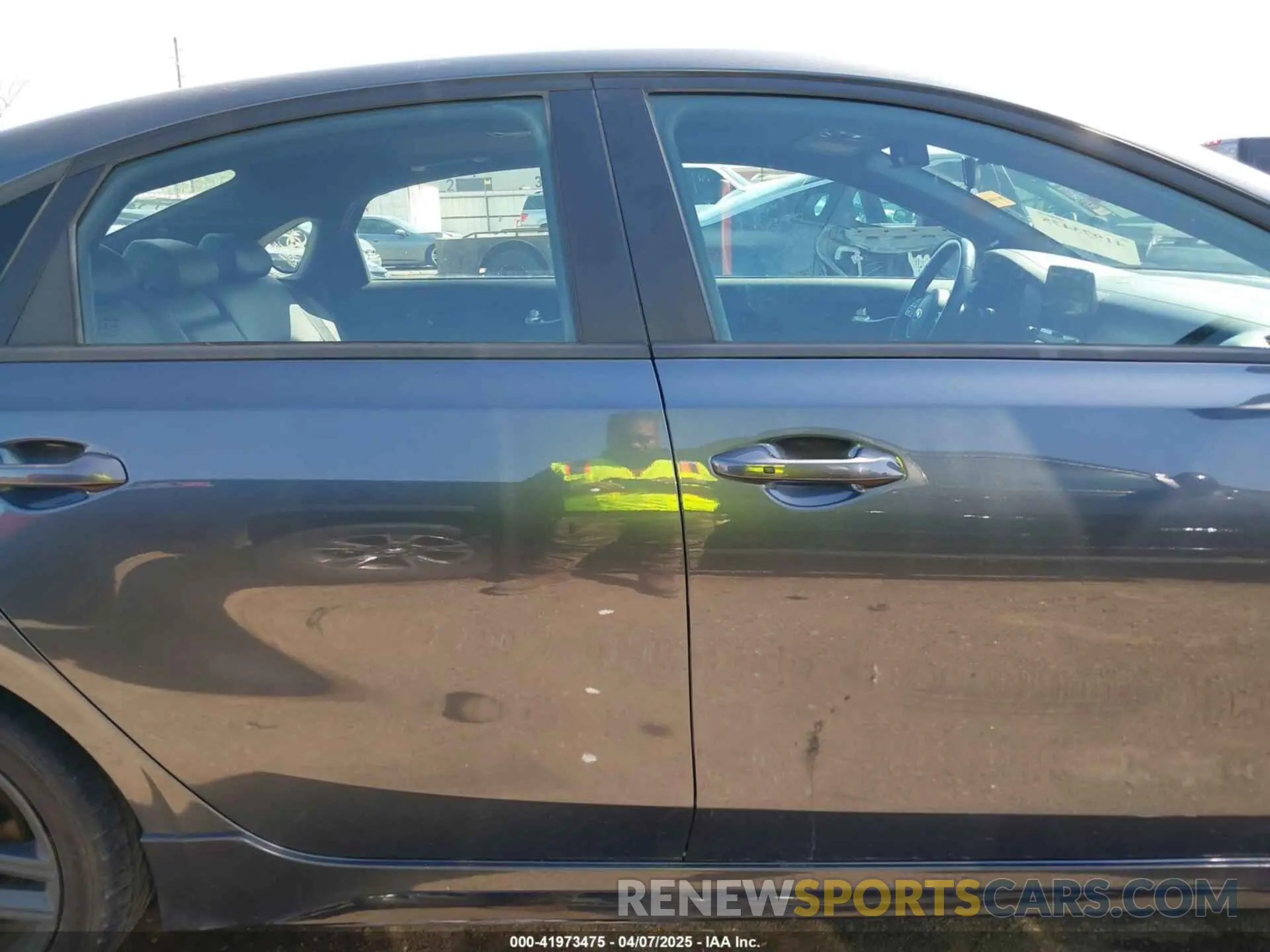 14 Photograph of a damaged car 3KPF34AD9ME283084 KIA FORTE 2021