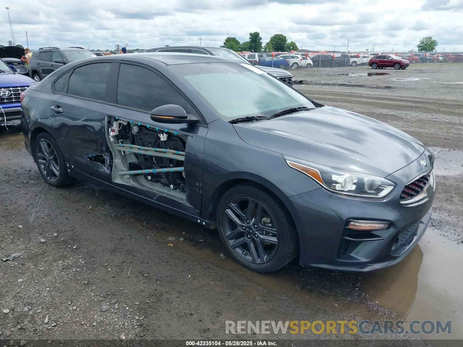 1 Photograph of a damaged car 3KPF34AD9ME293470 KIA FORTE 2021