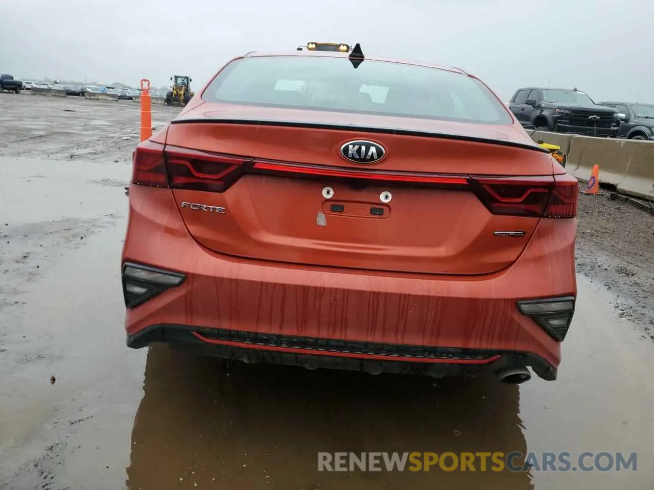 6 Photograph of a damaged car 3KPF34AD9ME309912 KIA FORTE 2021
