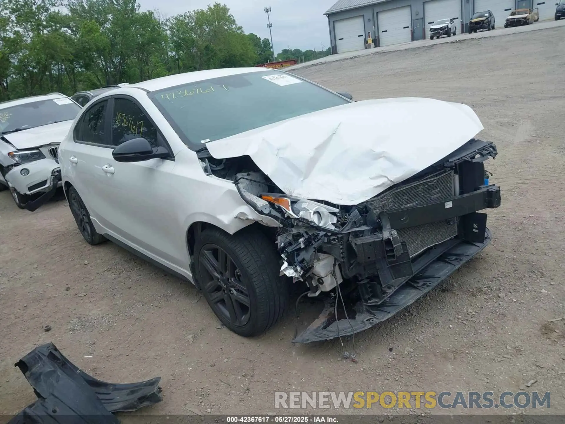 1 Photograph of a damaged car 3KPF34AD9ME333644 KIA FORTE 2021