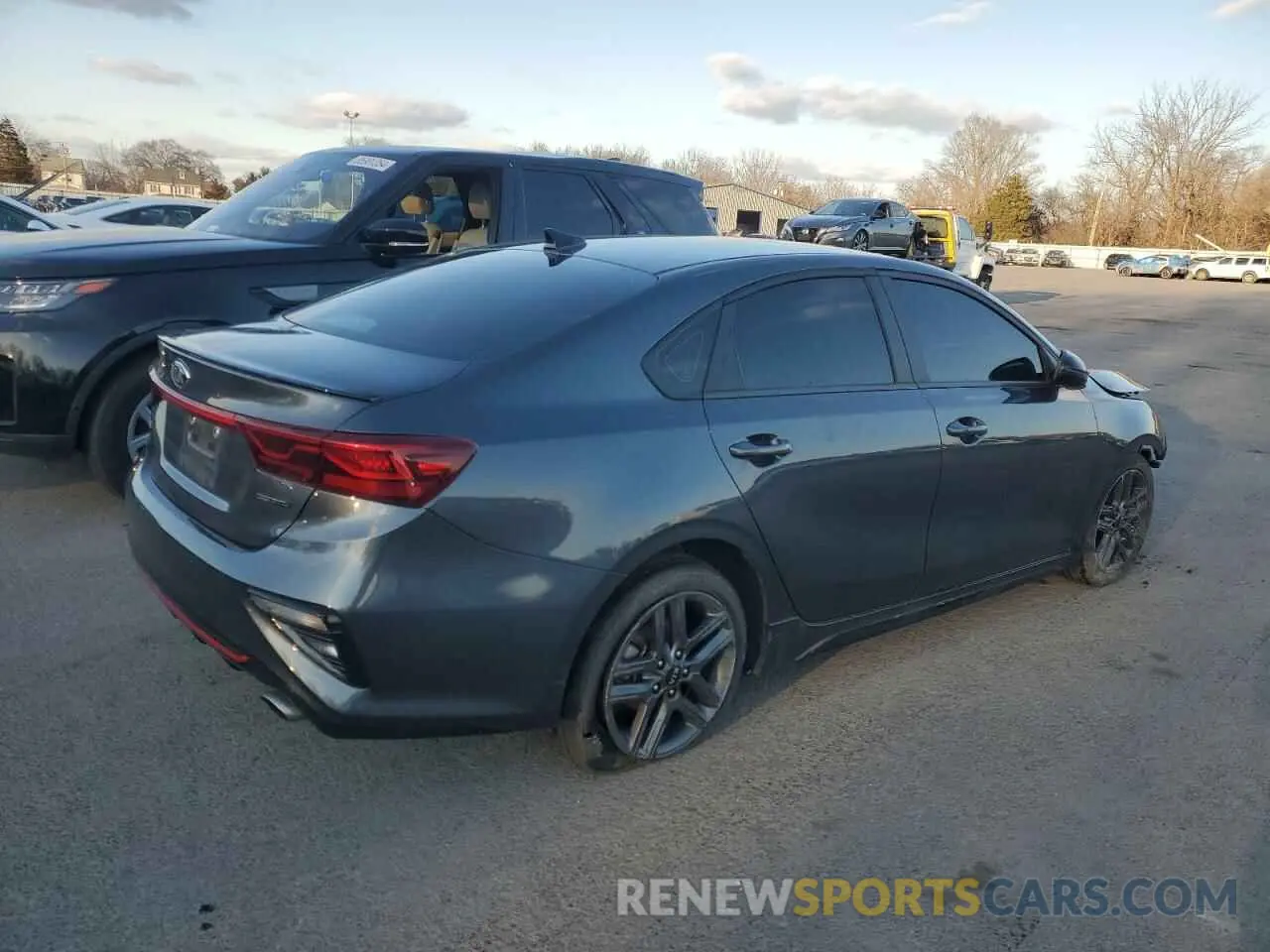 3 Photograph of a damaged car 3KPF34AD9ME351898 KIA FORTE 2021