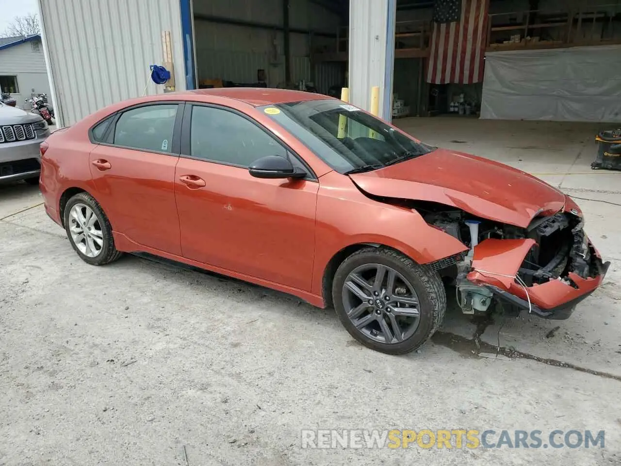 4 Photograph of a damaged car 3KPF34ADXME328369 KIA FORTE 2021