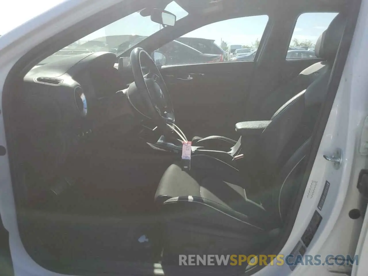 7 Photograph of a damaged car 3KPF34ADXME380598 KIA FORTE 2021