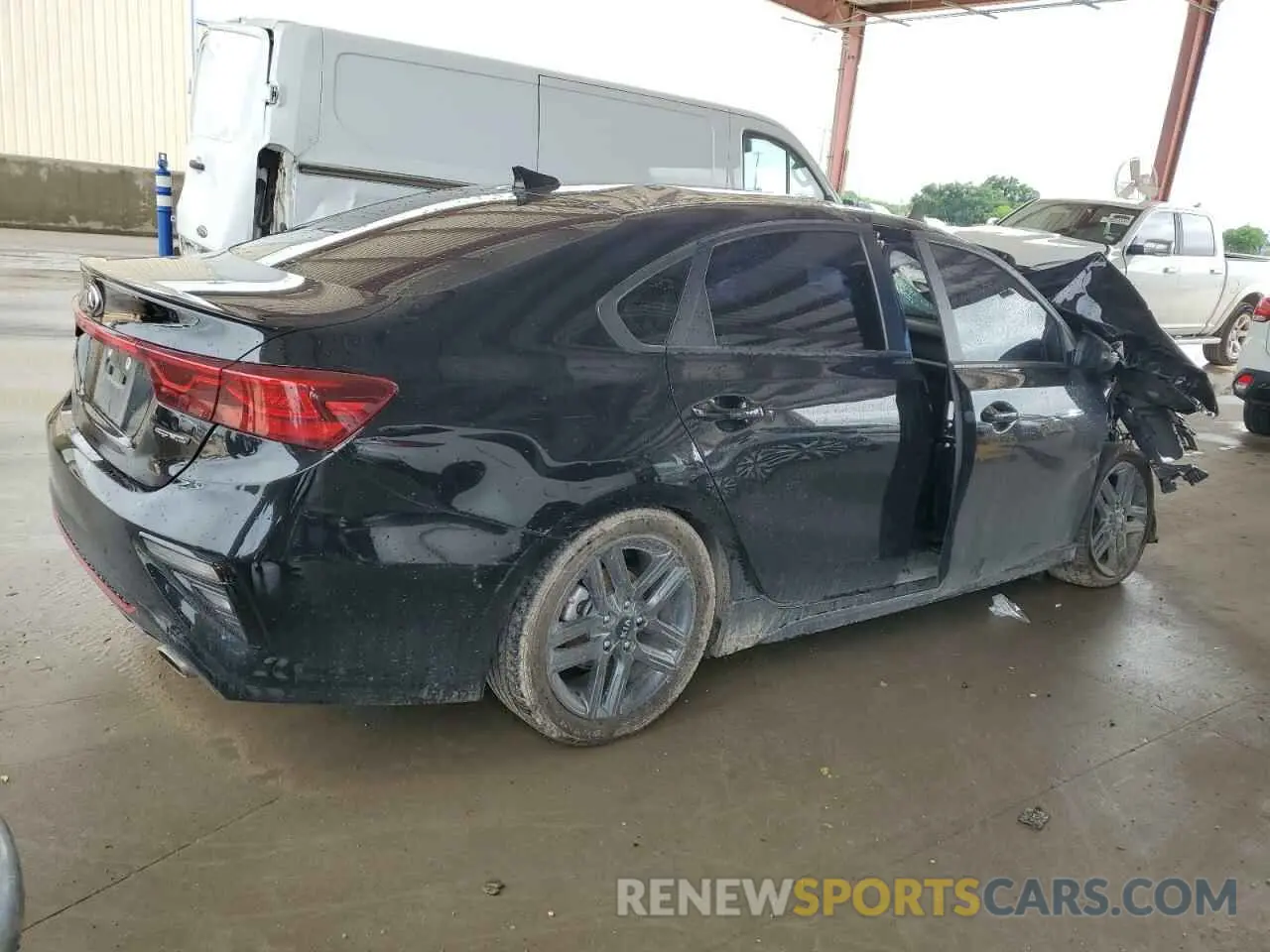 3 Photograph of a damaged car 3KPF34ADXME423286 KIA FORTE 2021
