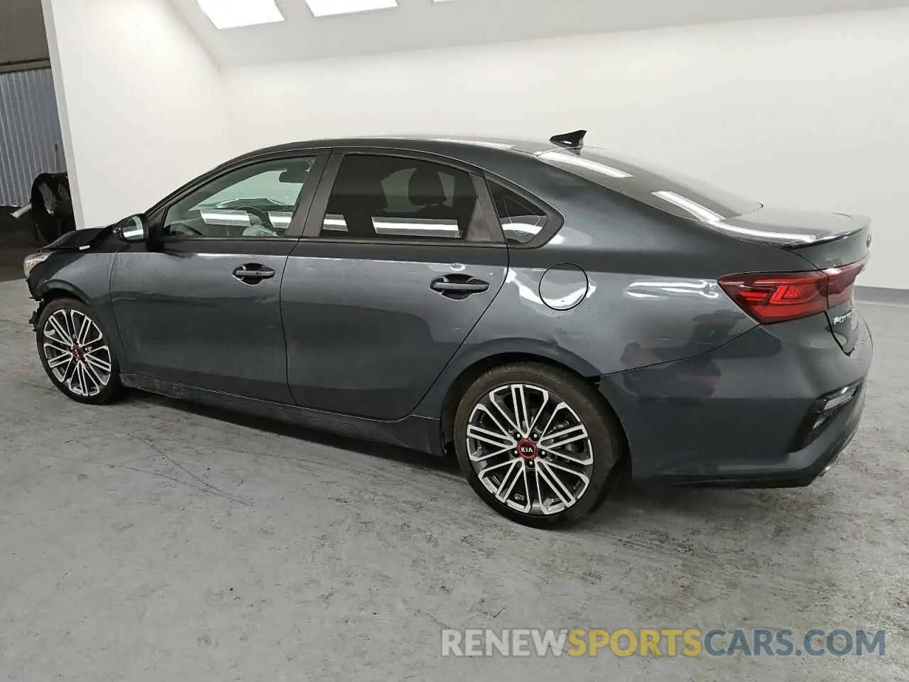 2 Photograph of a damaged car 3KPF44AC0ME307793 KIA FORTE 2021