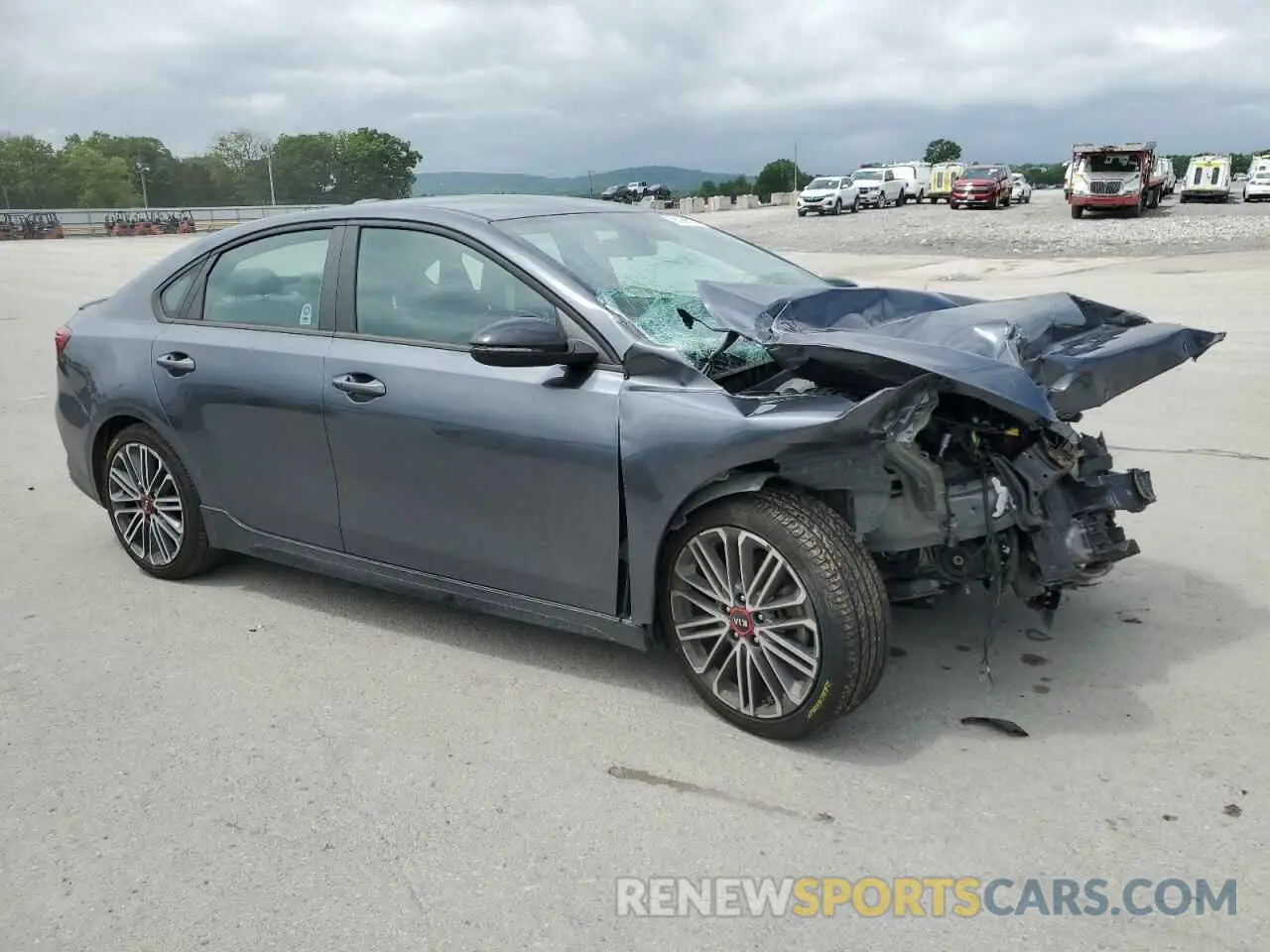 4 Photograph of a damaged car 3KPF44AC0ME333326 KIA FORTE 2021