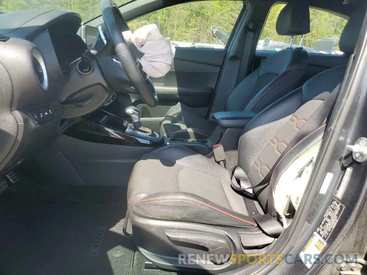 7 Photograph of a damaged car 3KPF44AC0ME344570 KIA FORTE 2021