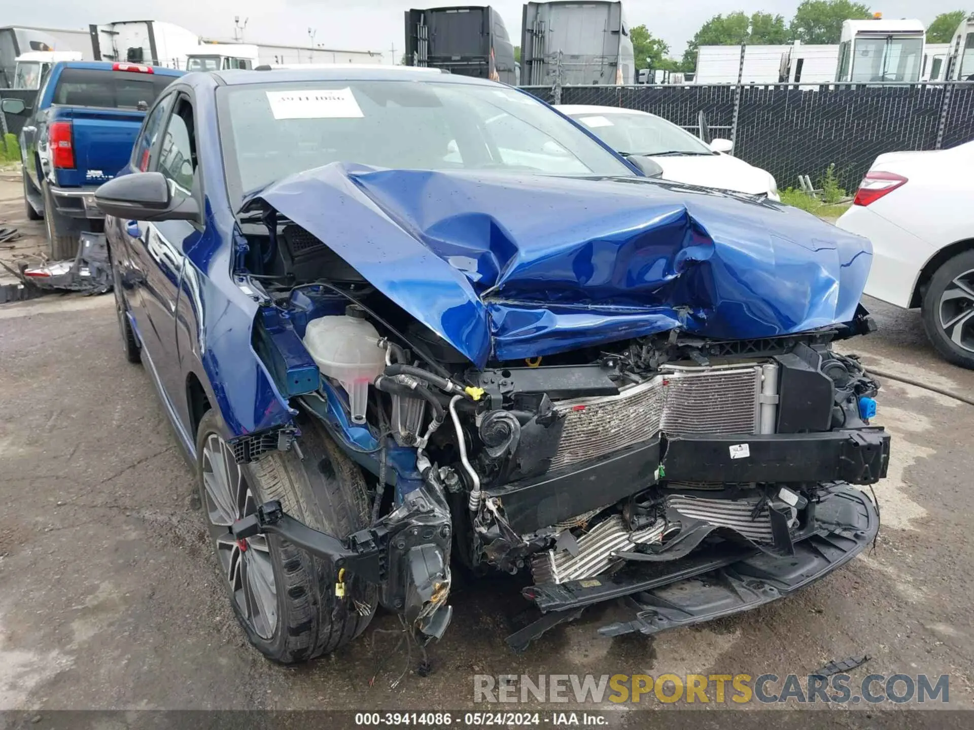 12 Photograph of a damaged car 3KPF44AC1ME394894 KIA FORTE 2021