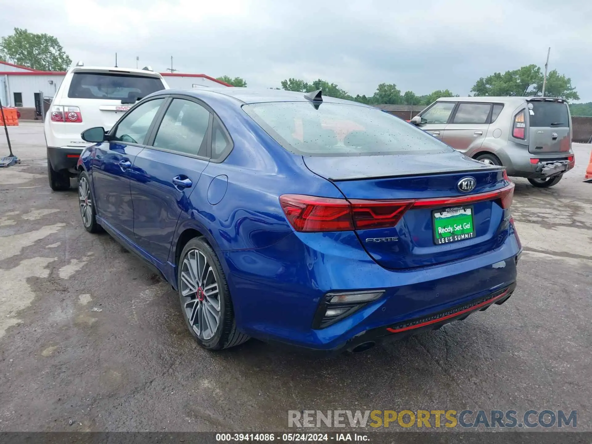 3 Photograph of a damaged car 3KPF44AC1ME394894 KIA FORTE 2021