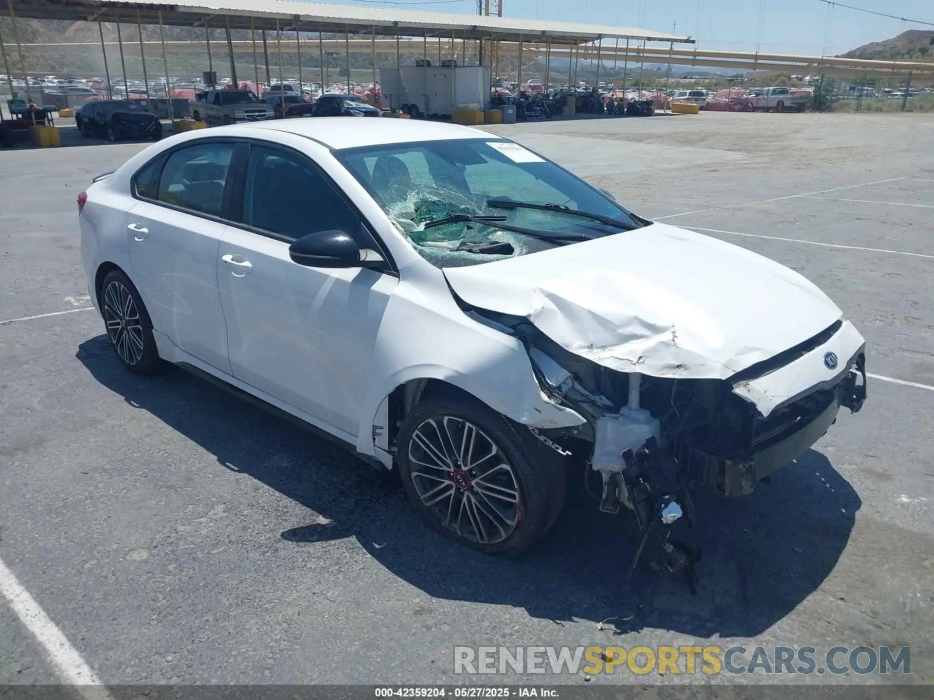1 Photograph of a damaged car 3KPF44AC1ME396449 KIA FORTE 2021