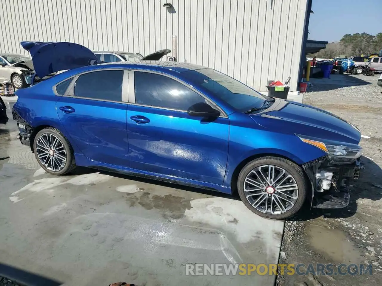 4 Photograph of a damaged car 3KPF44AC2ME276868 KIA FORTE 2021