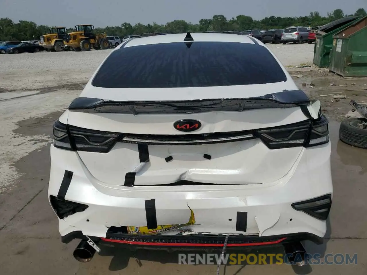 7 Photograph of a damaged car 3KPF44AC2ME413159 KIA FORTE 2021