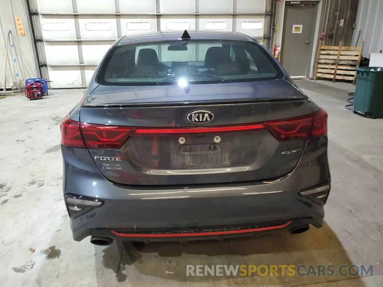 6 Photograph of a damaged car 3KPF44AC3ME273106 KIA FORTE 2021