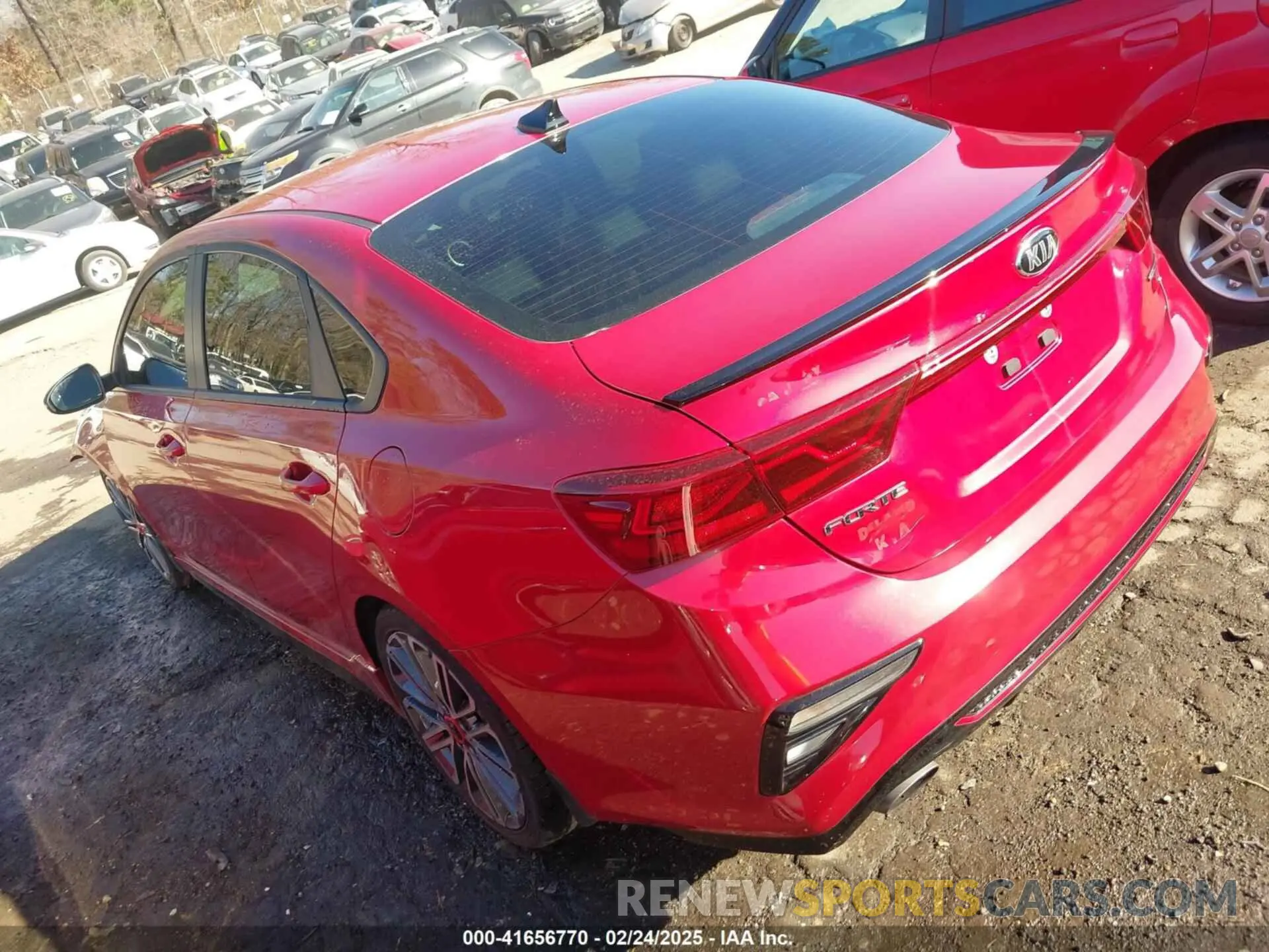 3 Photograph of a damaged car 3KPF44AC3ME290973 KIA FORTE 2021