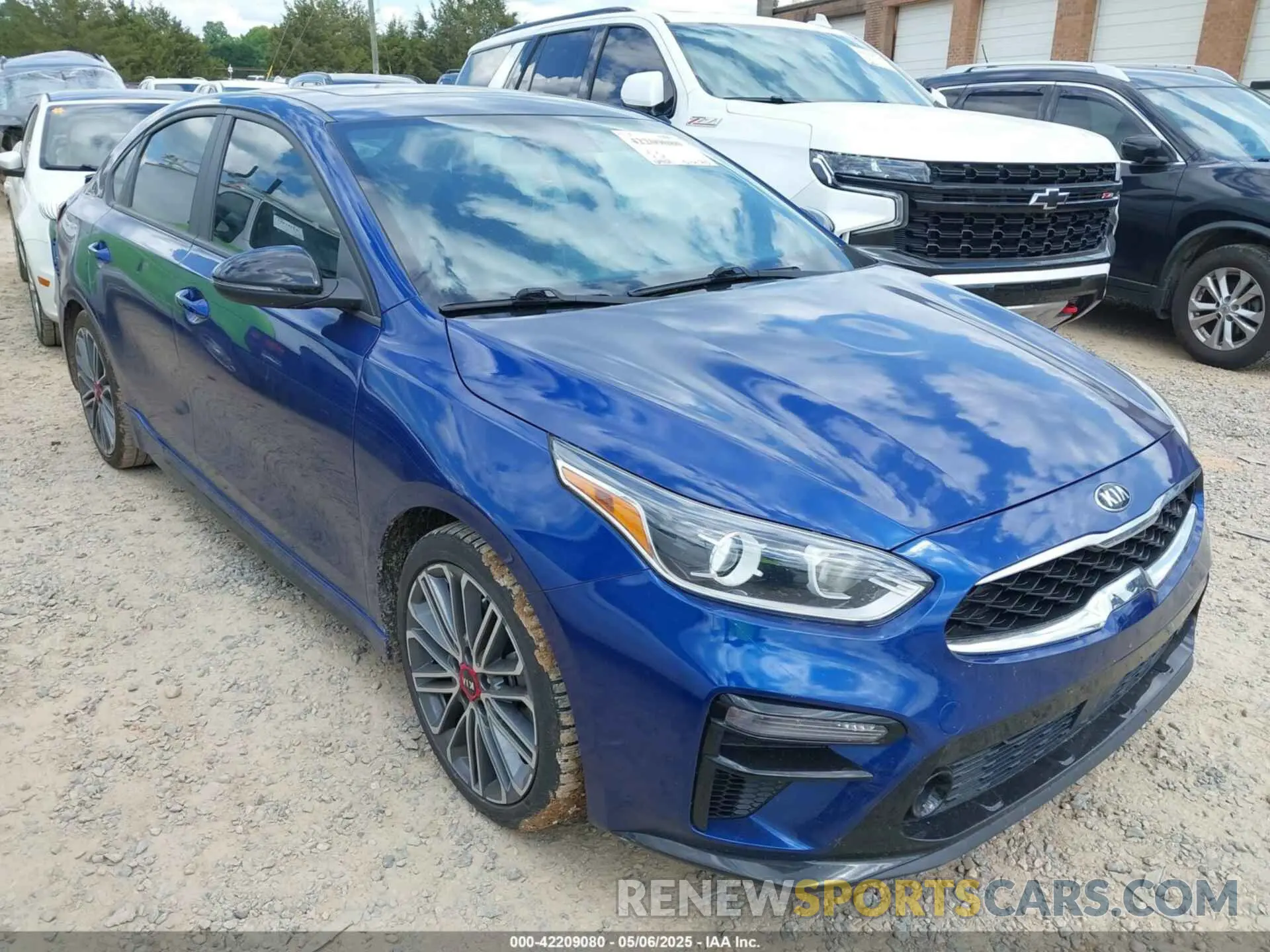 1 Photograph of a damaged car 3KPF44AC3ME389955 KIA FORTE 2021