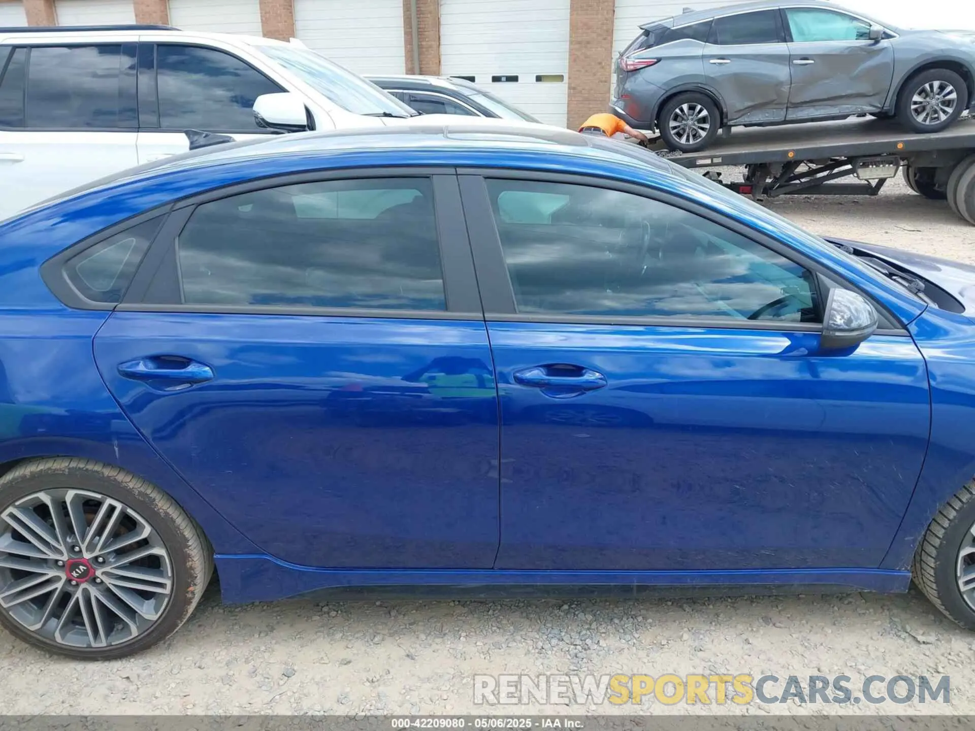 13 Photograph of a damaged car 3KPF44AC3ME389955 KIA FORTE 2021