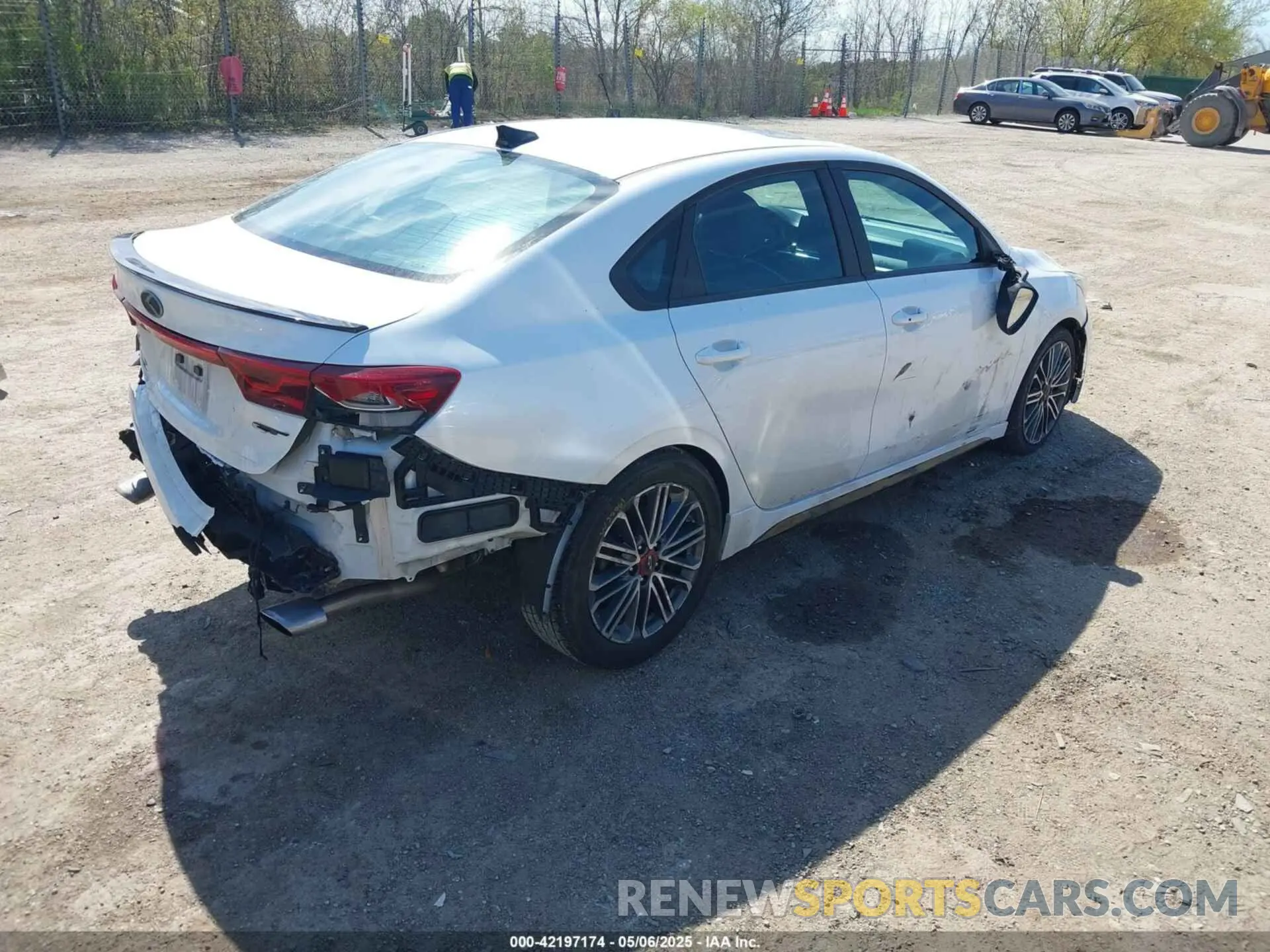 4 Photograph of a damaged car 3KPF44AC4ME344359 KIA FORTE 2021