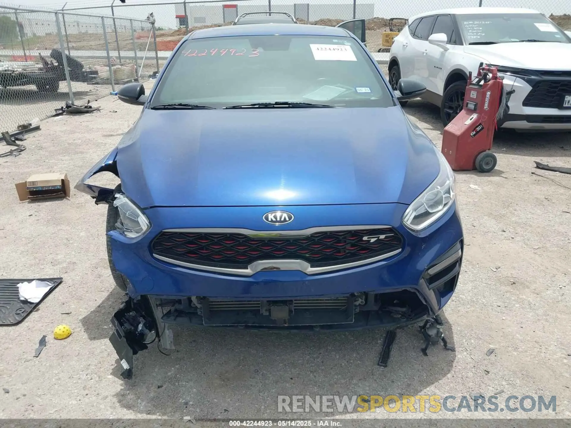 12 Photograph of a damaged car 3KPF44AC5ME313685 KIA FORTE 2021
