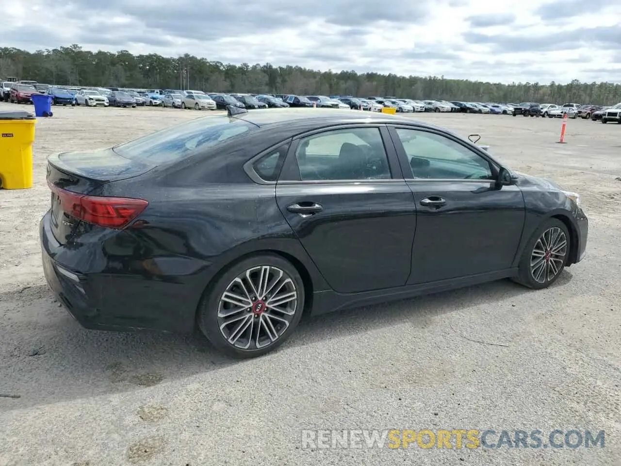 3 Photograph of a damaged car 3KPF44AC5ME414550 KIA FORTE 2021