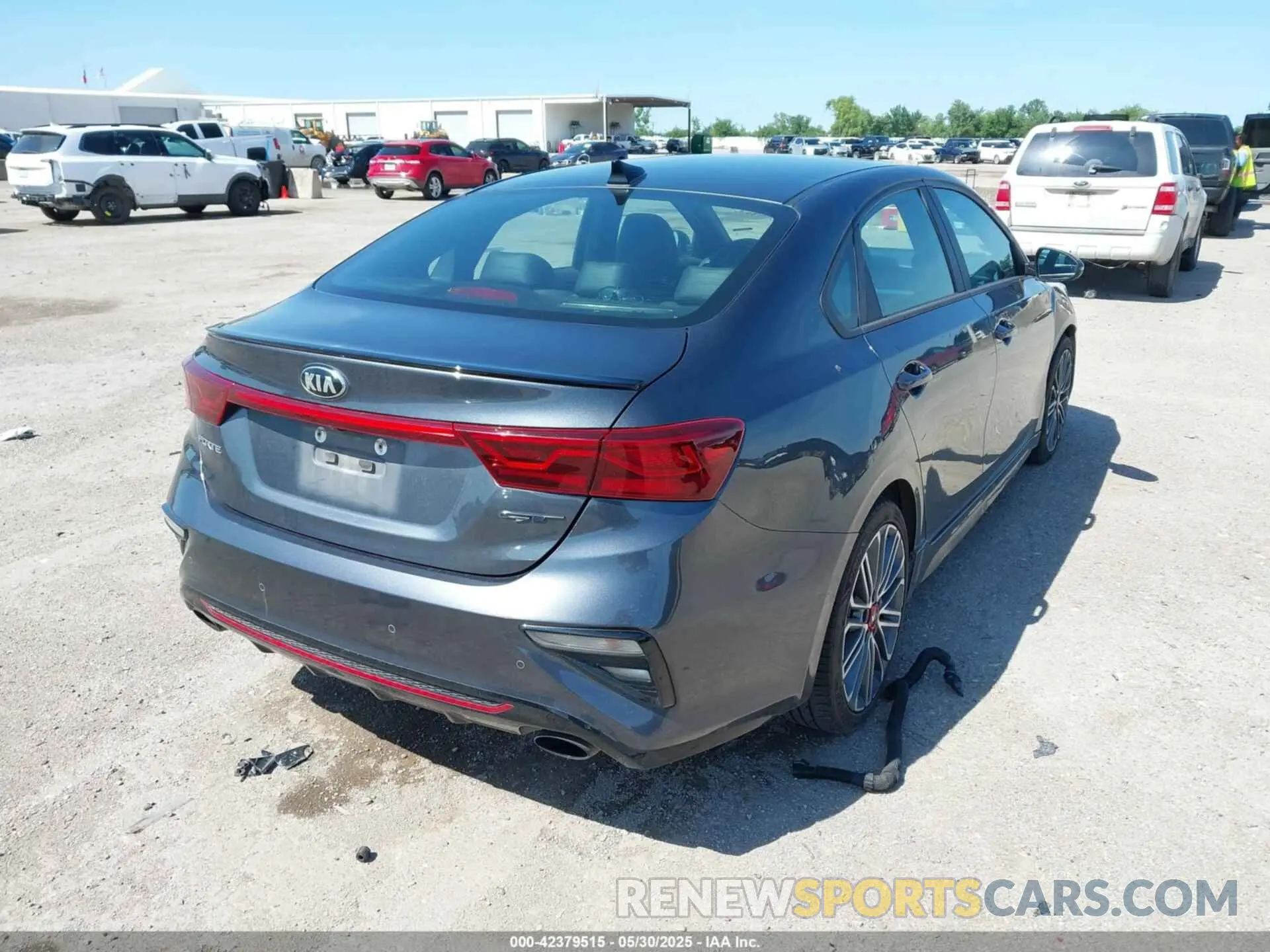 4 Photograph of a damaged car 3KPF44AC6ME398536 KIA FORTE 2021