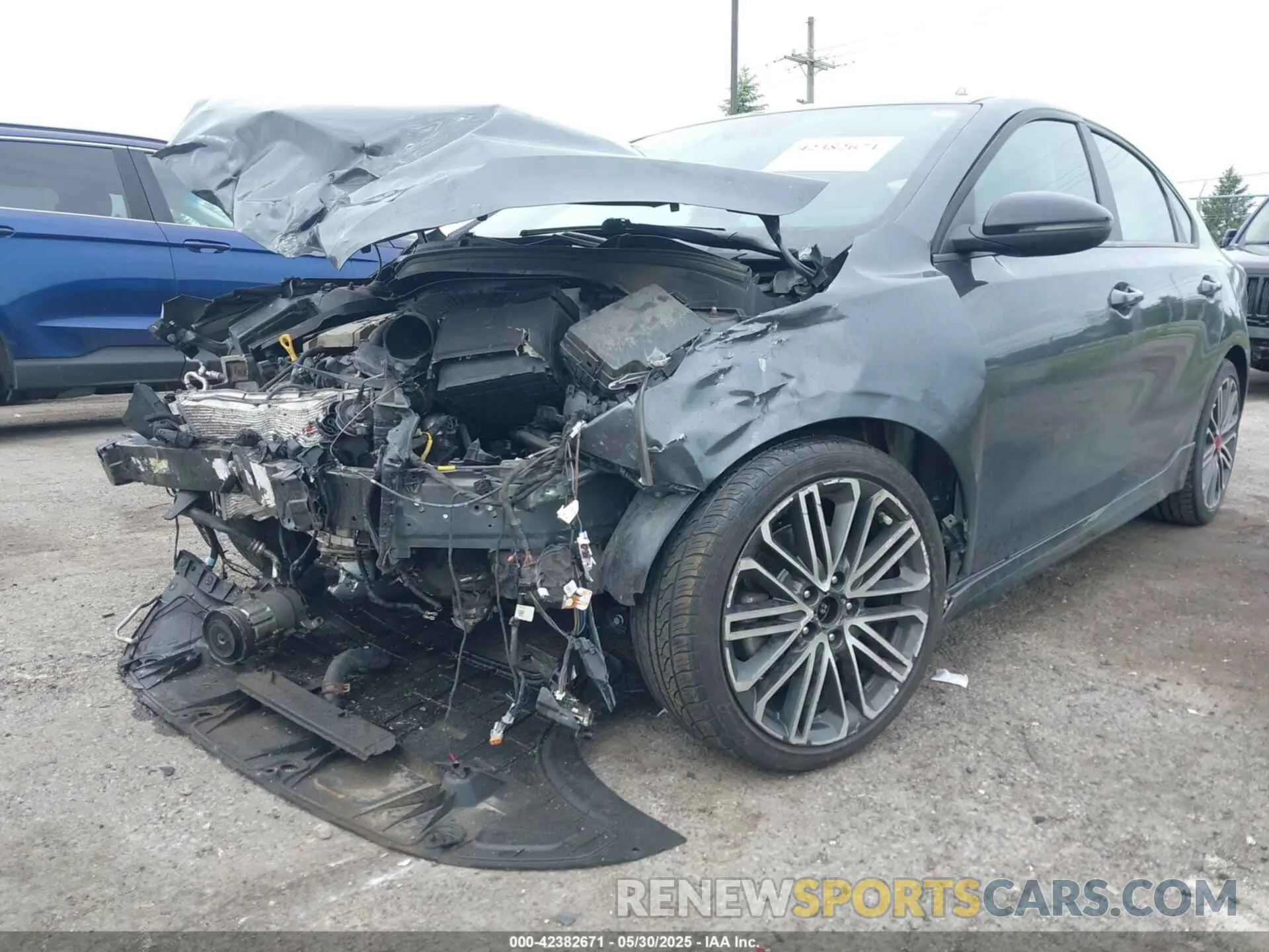 6 Photograph of a damaged car 3KPF44AC6ME417683 KIA FORTE 2021